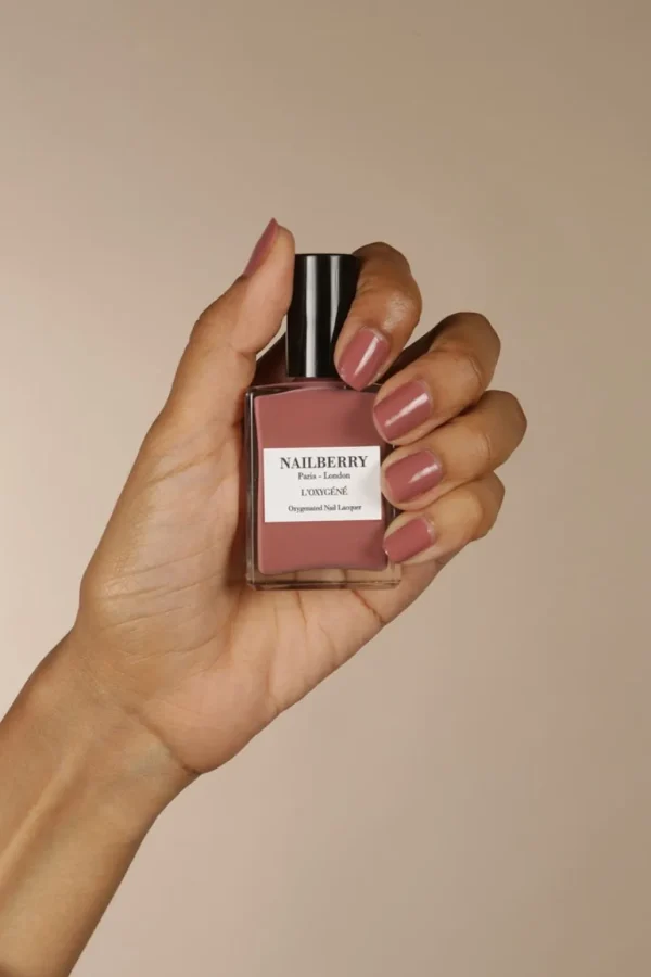 Hot NAILBERRY - Cashmere