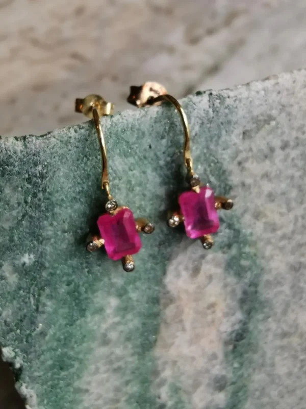 New 5 OCTOBRE - Boucle D'Oreille Pinkie Earrings - Pink Sapphire