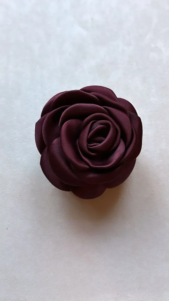 Clearance Pico Copenhagen - Small Satin Rose Claw - Dark Plum