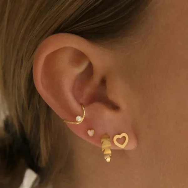 Discount STINE A - Petit Open Love Heart Earring Gold